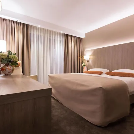 Boutique Scheepers Hotel 4*